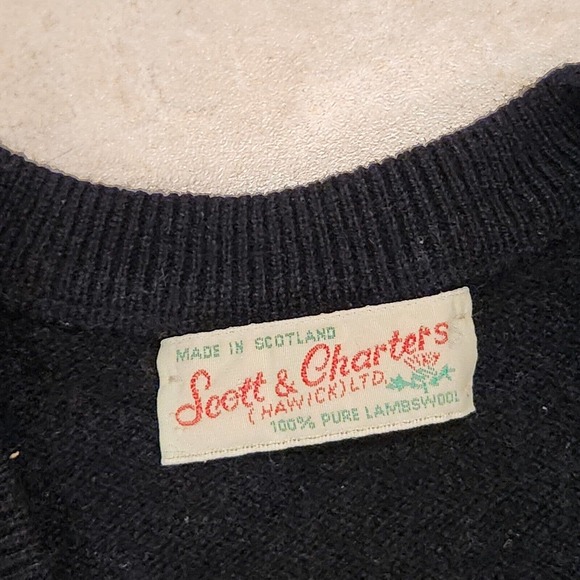 VTG Scott & Charters Hawick Mens M Or L Pure Lambswool Golf V Neck Sweater Knit - Picture 6 of 11